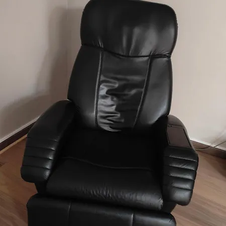 At Dream, Privatif * ברגו