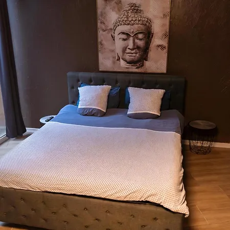 Logement Privatif Avec Jaccuzi, Sauna, Atdream Bergues